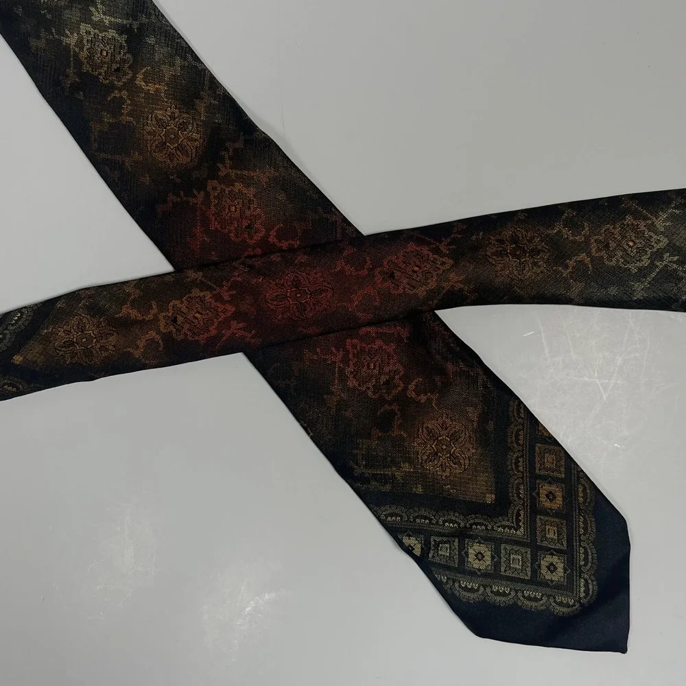 Vintage Italian Silk Medallion Necktie Tie Brown Black Ornate Geometric 70s MCM